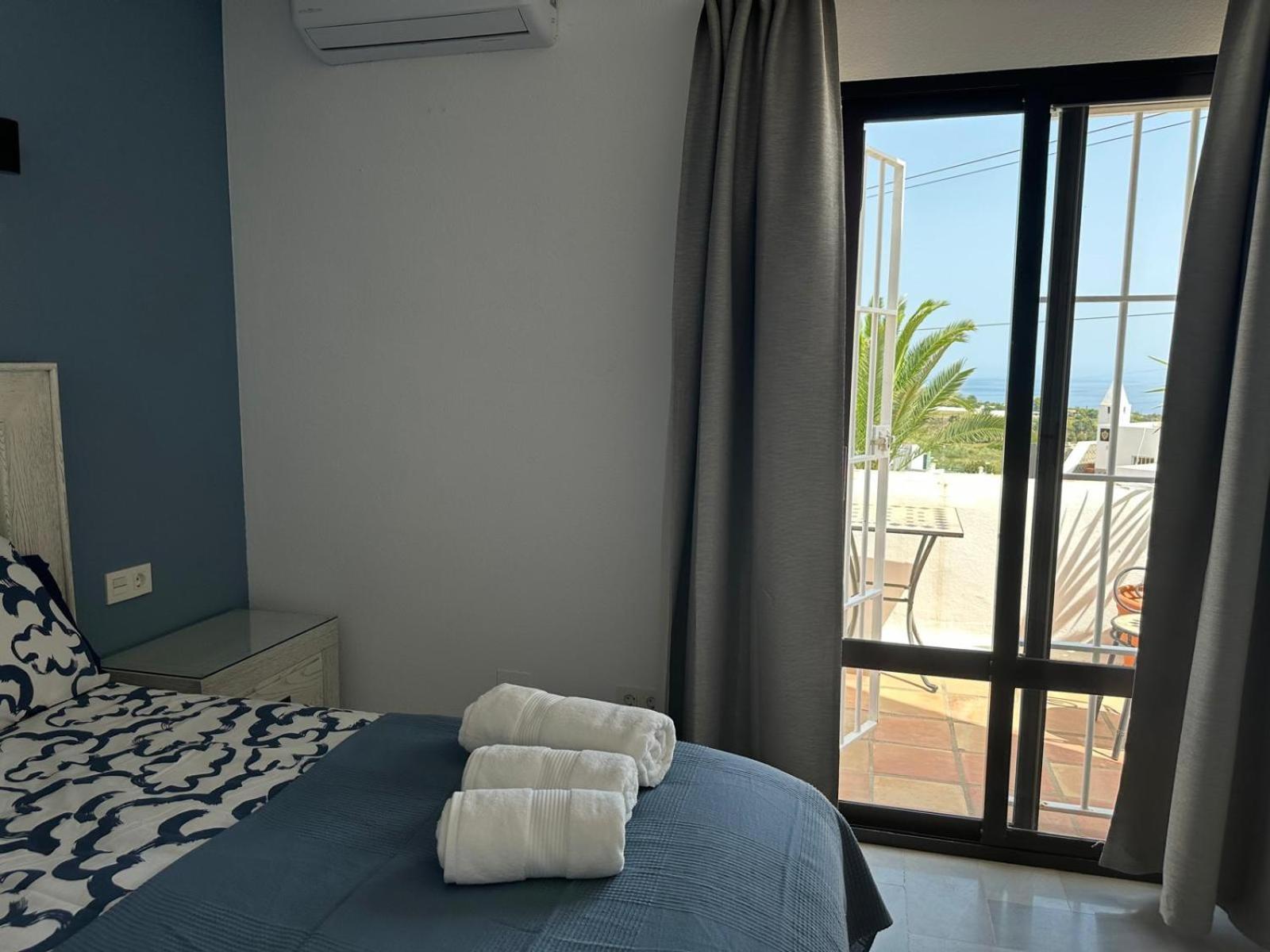 Casa Sunrisa With Breath Taking Sea And Mountain View Vakantiehuis